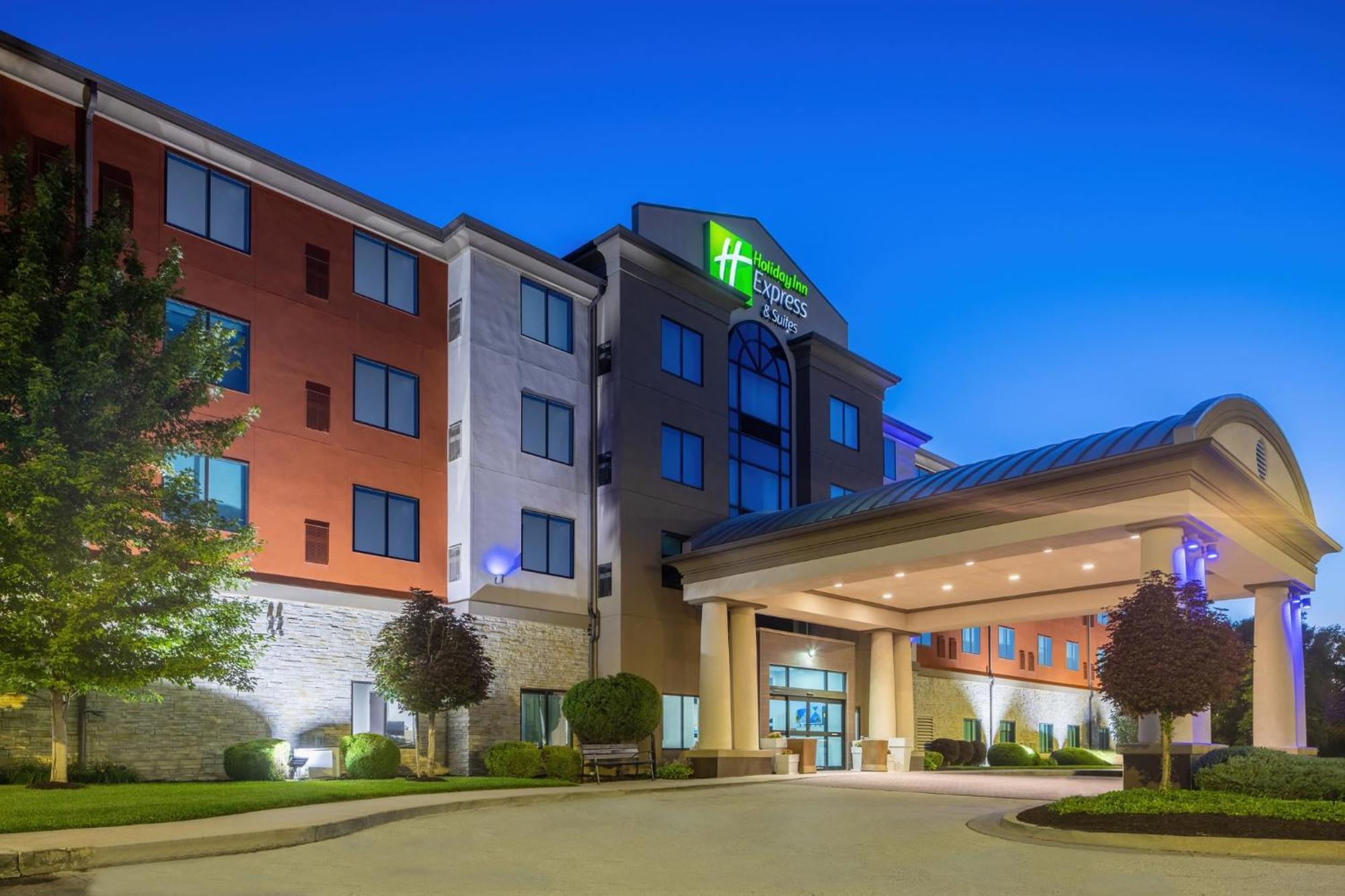 Holiday Inn Express & Suites Kansas City Airport By Ihg Bagian luar foto